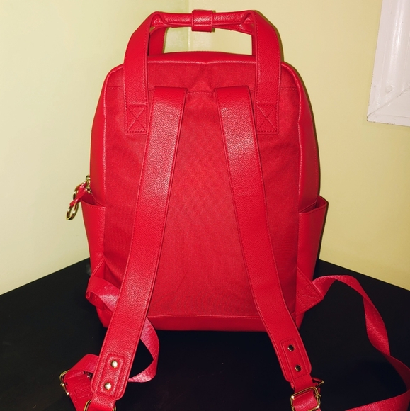 Brand New Disney Store Mickey Mouse Icon Flair Red Pin Backpack Limited Edition - Picture 5 of 10